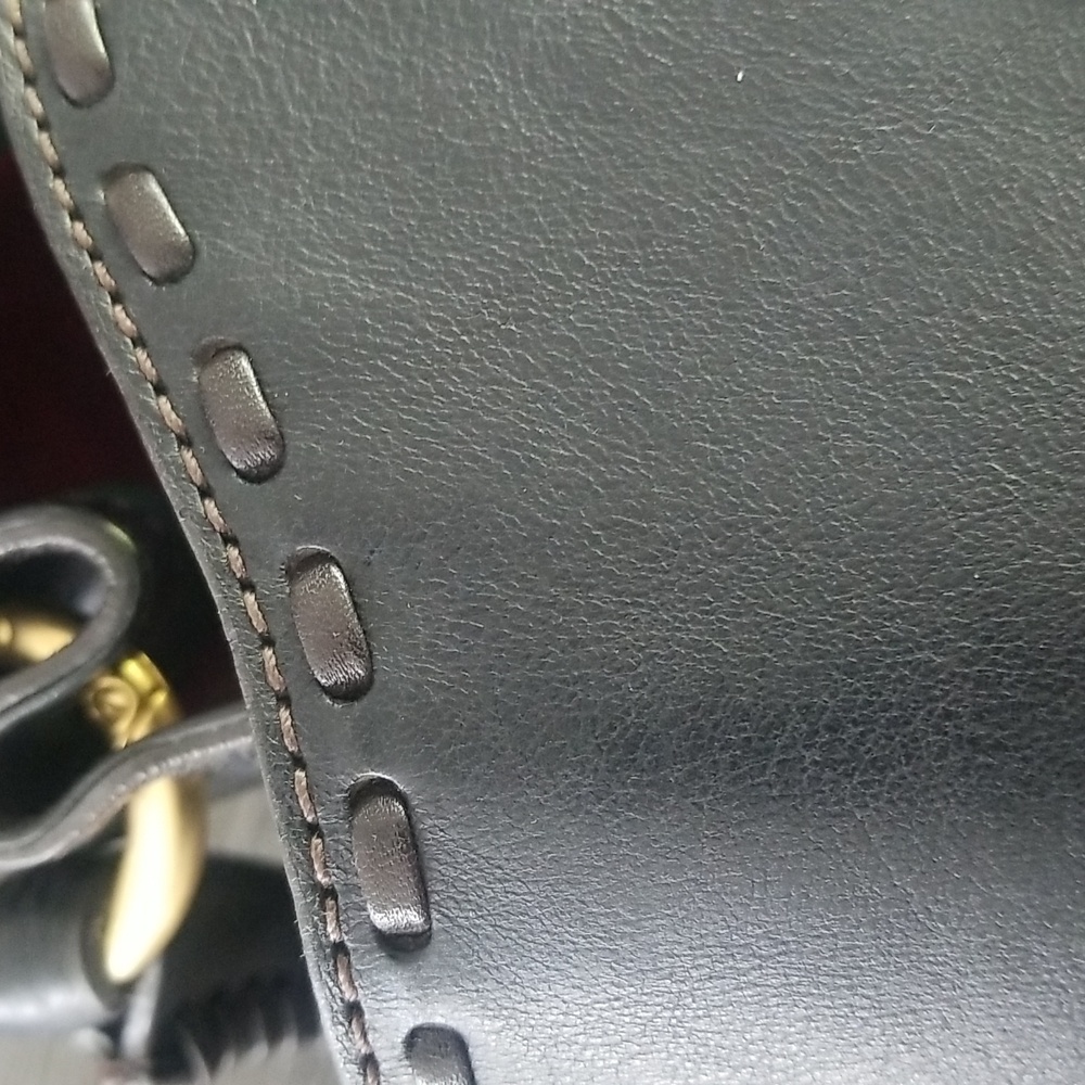 Dooney and Bourke Florentine tote GUC - Picture 8 of 15
